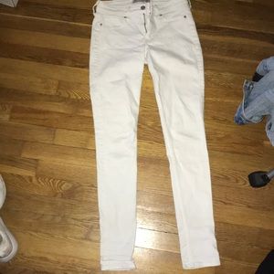 Super Skinny & Stretchy White Jeans